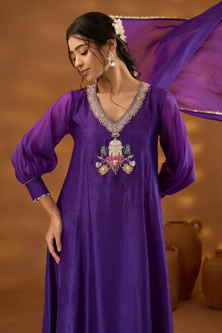 Buy ISHA GUPTA TAYAL Purple Silk, Organza, Cotton Zari, Beads, Sequins, Architectural Kurta Pant Set Online at Aza Fashions Buy_ISHA GUPTA TAYAL_Purple Silk, Organza, Cotton Zari, Beads, Sequins, Architectural Kurta Pant Set _Online_at_Aza_Fashions