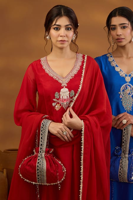 Buy ISHA GUPTA TAYAL Red Silk, Organza, Cotton Cut Work, Sequins, Beads, Architectural Kurta Set Buy_ISHA GUPTA TAYAL_Red Silk, Organza, Cotton Cut Work, Sequins, Beads, Architectural Kurta Set