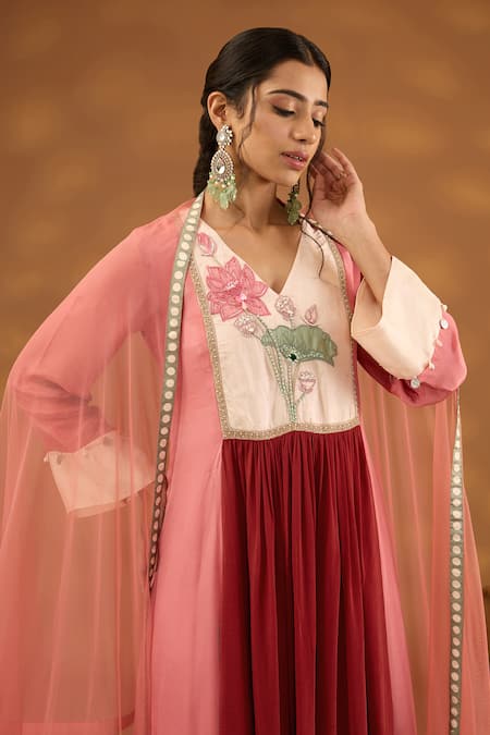 ISHA GUPTA TAYAL Pink Crepe, Net, Cotton Sequins, Patchwork, Embroidery V-neck Lotus Kurta Set Online at Aza Fashions ISHA GUPTA TAYAL_Pink Crepe, Net, Cotton Sequins, Patchwork, Embroidery V-neck Lotus Kurta Set _Online_at_Aza_Fashions