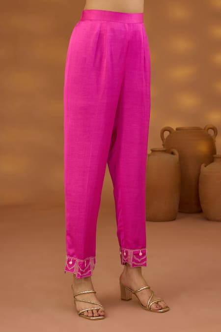 Shop ISHA GUPTA TAYAL Pink Chiffon, Satin, Linen Embroidery V-neck Draped Kurta Set With Belt Online at Aza Fashions Shop_ISHA GUPTA TAYAL_Pink Chiffon, Satin, Linen Embroidery V-neck Draped Kurta Set With Belt _Online_at_Aza_Fashions