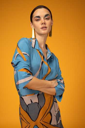 Buy_Nautanky_Blue Crepe Collared Nova Abstract Print Shirt With Skort 