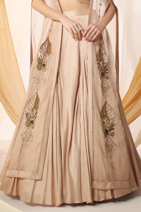 Shweta Aggarwal_Peach Organza Embroidery, Beads, Sequins Godet Lehenga Set With Nature Cape _Online_at_Aza_Fashions