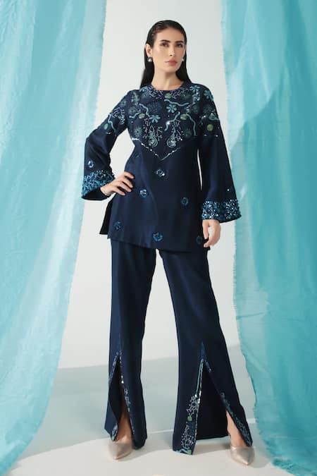 Shweta Aggarwal Blue Dola Silk Embroidery Crystal Round Neck Gardenia Kurta With Flared Pant 