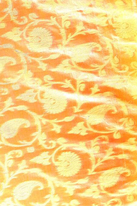 Buy_NIDHIKA SHEKHAR_Green Cotton, Silk Embroidery V-neck Plain Kurta Set With Brocade Dupatta