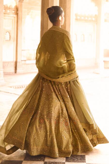 Shop Saundh Green Brocade, Organza, Silk Embroidery, Damayanti Mughal Bahar Lehenga Set at Aza Fashions Shop_Saundh_Green Brocade, Organza, Silk Embroidery, Damayanti Mughal Bahar Lehenga Set_at_Aza_Fashions