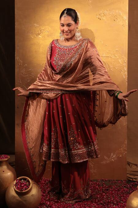 Buy Irrau By Samir Mantri Maroon Silk, Chanderi, Tissue Sequins, Beads, Embroidery Anarkali Gharara Set Buy_Irrau By Samir Mantri_Maroon Silk, Chanderi, Tissue Sequins, Beads, Embroidery Anarkali Gharara Set
