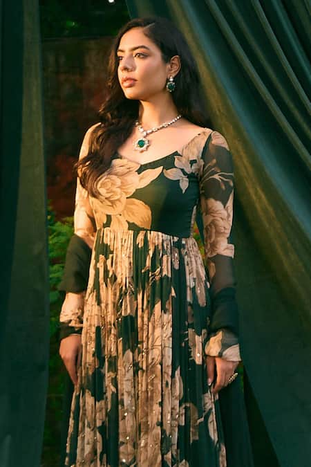 Astha Narang_Green Chiffon, Organza, Silk Embroidery Flowery Print Anarkali With Dupatta _Online_at_Aza_Fashions