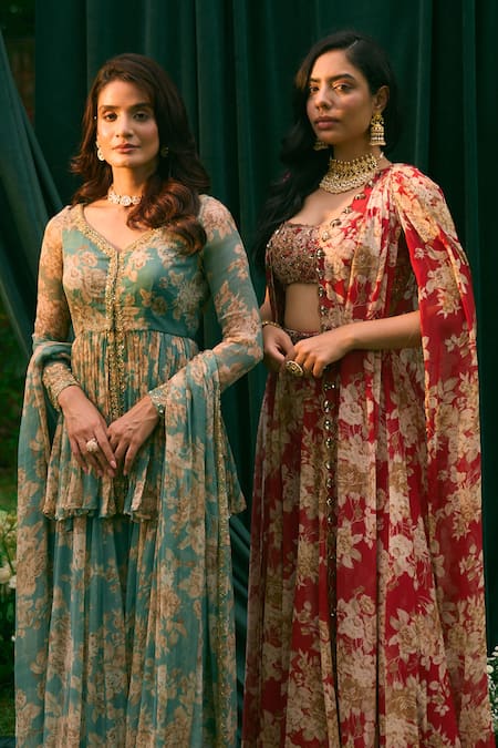 Astha Narang_Red Georgette Embroidery Round Neck Floral Garden Print Cape And Pant Set _at_Aza_Fashions