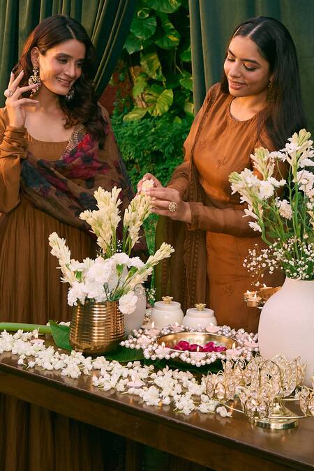 Buy_Astha Narang_Brown Organza, Silk Embroidery Round Neck Floral Thread Work Kurta Pant Set _Online_at_Aza_Fashions