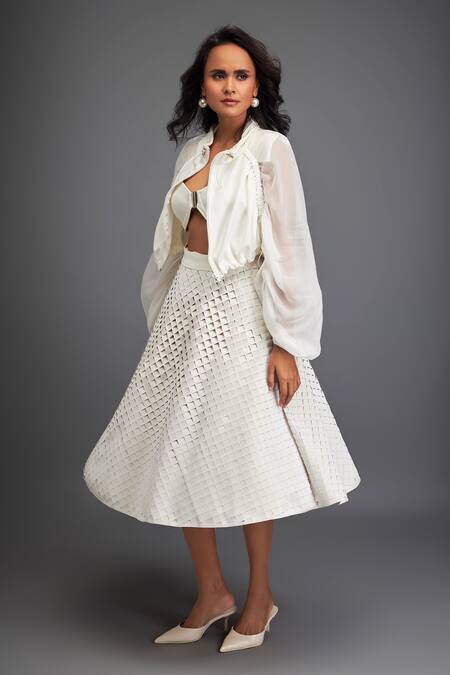 Buy_Deepika Arora_White Organza Plain High Collar Ruched Cropped Jacket _Online_at_Aza_Fashions