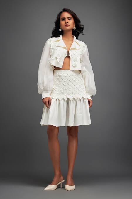 Deepika Arora White Organza, Pashmina Applique Collared Textured Jacket With Skirt Online at Aza Fashions Deepika Arora_White Organza, Pashmina Applique Collared Textured Jacket With Skirt _Online_at_Aza_Fashions