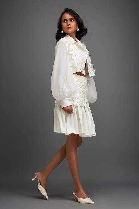 Shop Deepika Arora White Organza, Pashmina Applique Collared Textured Jacket With Skirt Shop_Deepika Arora_White Organza, Pashmina Applique Collared Textured Jacket With Skirt