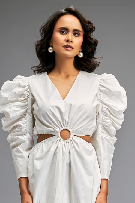Deepika Arora White Cotton V-neck Cut-out Applique Dress at Aza Fashions Deepika Arora_White Cotton V-neck Cut-out Applique Dress _at_Aza_Fashions