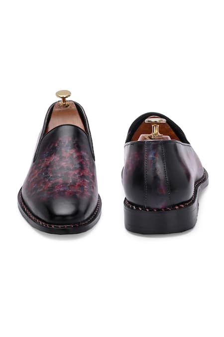 Buy_Ivrah_Red Roxx The Museum Almond Toe Shoes