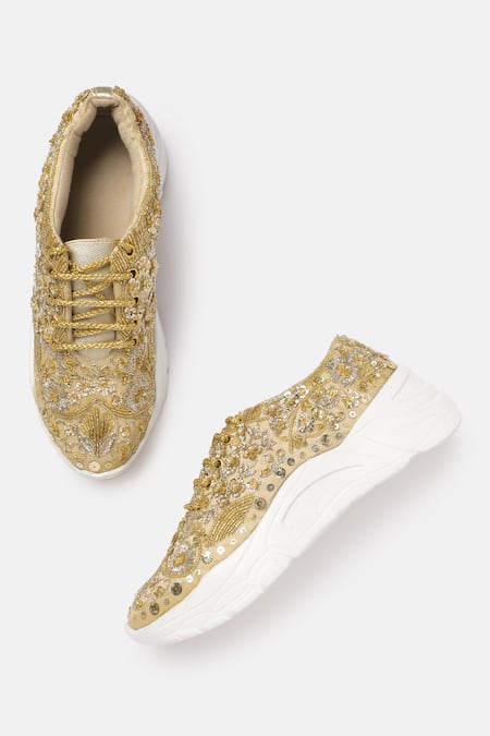 ZORI WORLD Jaisalmer Ayat Zardozi Embroidered Sneakers 