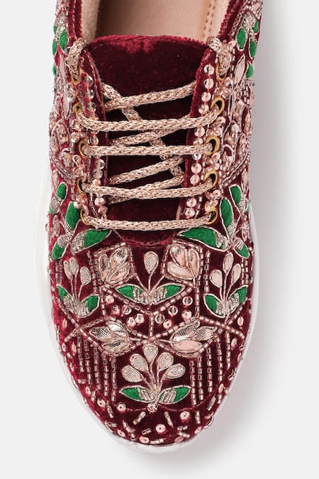 Shop Zori World Red Lucknow Ayat Gota Embroidered Sneakers Online at Aza Fashions Shop_Zori World_Red Lucknow Ayat Gota Embroidered Sneakers _Online_at_Aza_Fashions
