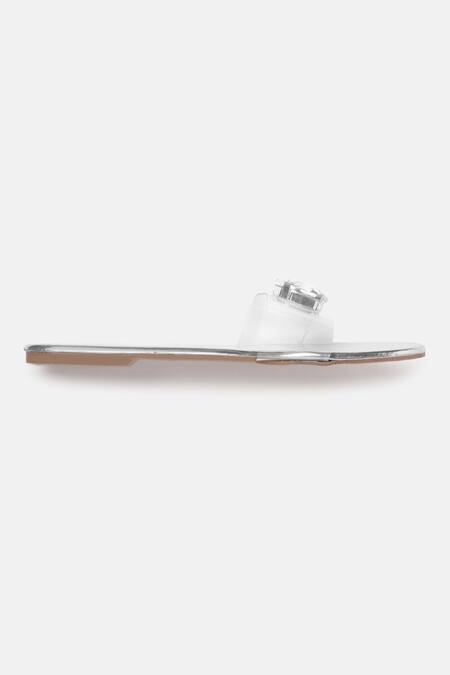 Zori World_Silver Noor Crystal Embellished Flats_Online_at_Aza_Fashions