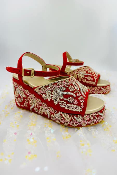 Shiveen Shiveen Floral Embroidered Red Velvet Wedges 