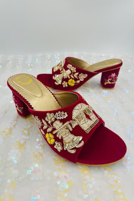 Shiveen Shiveen Maroon Velvet Zari Embroidered Heels 
