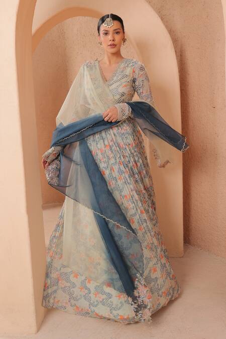 Buy_Label Astha Chhabra_Green Organza, Crepe Pearls, Cut Work Hand Embellished Anarkali With Dupatta _Online_at_Aza_Fashions