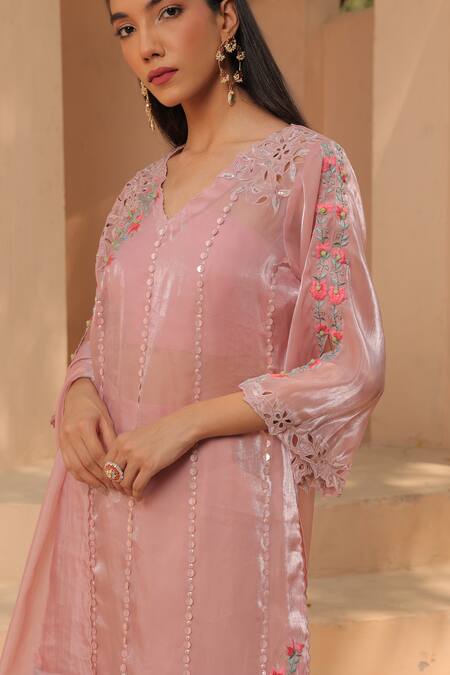 Buy_Label Astha Chhabra_Pink Organza Pearls, Beads, Cut Work, Embroidery V-neck Floral Thread Kurta Set _Online_at_Aza_Fashions