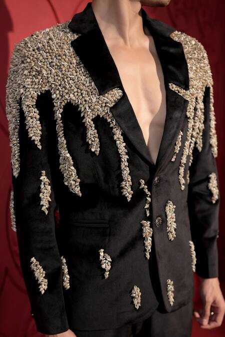 Jubinav Chadha_Black Velvet Embroidery Shells Blazer With Pant _Online_at_Aza_Fashions