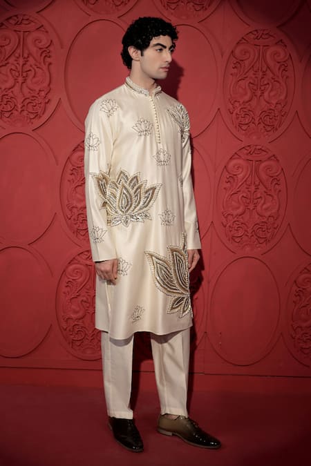 Jubinav Chadha_White Chanderi Pearls, Sequins Lotus Embroidered Kurta With Pant _at_Aza_Fashions