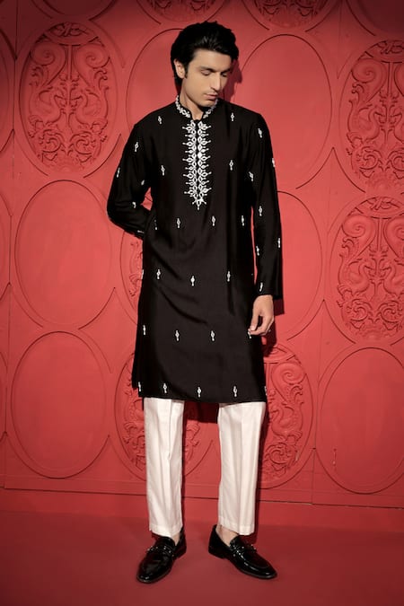 Shop Jubinav Chadha White Georgette, Kota Doria, Cotton, Silk Kattan Embroidered Kurta And Pant Set Online at Aza Fashions Shop_Jubinav Chadha_White Georgette, Kota Doria, Cotton, Silk Kattan Embroidered Kurta And Pant Set _Online_at_Aza_Fashions