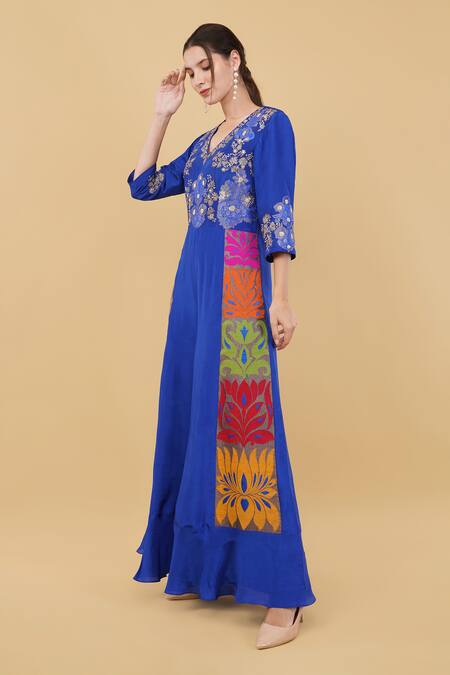 Nidhi Kejriwal_Blue Silk Embroidery, Diamonds V-neck Hand Yoke Jumpsuit _Online_at_Aza_Fashions