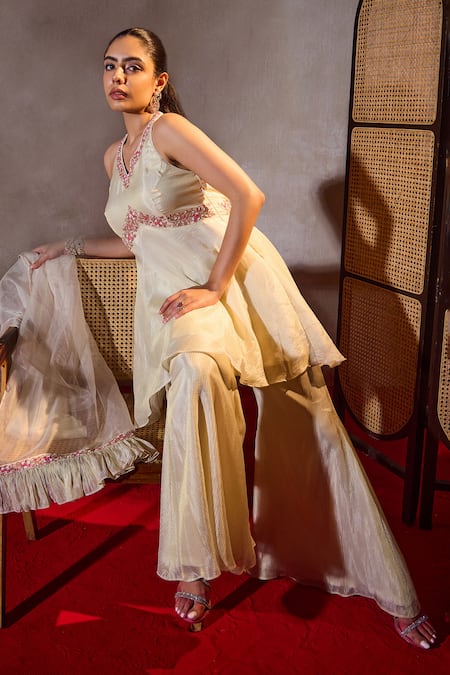 Buy_Tarini Vij_White Organza, Tissue Pearls, Saba Striped Phool Embroidered Kurta Sharara Set _Online_at_Aza_Fashions