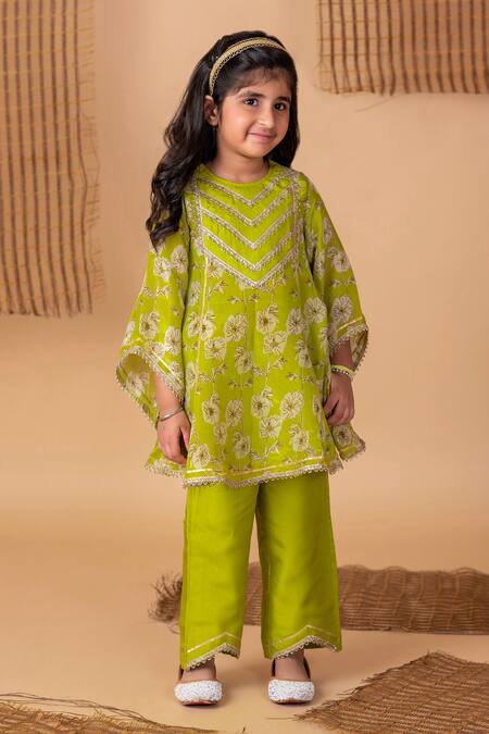 Lil Angels Green Cotton, Silk Lace, Gardenia Print And Embellished Kurta With Salwar Online at Aza Fashions Lil Angels_Green Cotton, Silk Lace, Gardenia Print And Embellished Kurta With Salwar _Online_at_Aza_Fashions