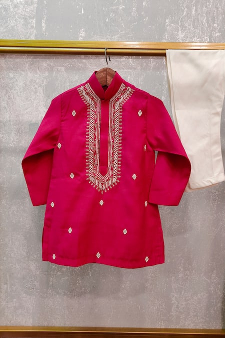 Lil Angels Diamond Pearl Butti Embroidered Kurta With Pant 