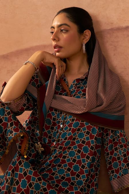 Shop_Rainas_Maroon Cotton Sequins Collared Do Rangi Ajrakh Pathani Set _Online_at_Aza_Fashions