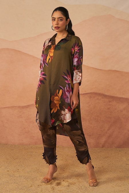 Rainas Brown Twill Collared Audrey High-low Tunic With Pant Online at Aza Fashions Rainas_Brown Twill Collared Audrey High-low Tunic With Pant_Online_at_Aza_Fashions