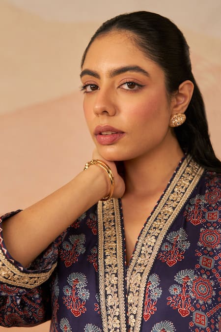 Buy Rainas Blue Satin Sequins, Embroidery V-neck Geometric Ajrakh Print Kurta With Pant Online at Aza Fashions Buy_Rainas_Blue Satin Sequins, Embroidery V-neck Geometric Ajrakh Print Kurta With Pant_Online_at_Aza_Fashions