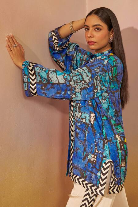 Rainas Blue Cotton, Satin Bandeau Neck Geometric Print Tunic And Pant Set at Aza Fashions Rainas_Blue Cotton, Satin Bandeau Neck Geometric Print Tunic And Pant Set _at_Aza_Fashions