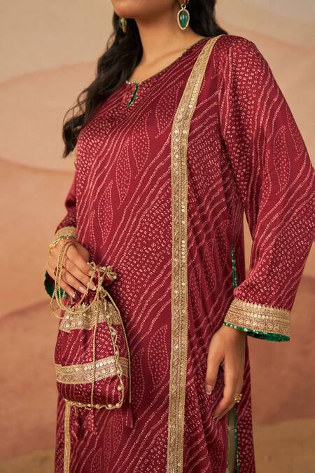 Rainas Maroon Satin Embroidery, Zari Keyhole Batik Bandhej Print Phiran Set With Potli Online at Aza Fashions Rainas_Maroon Satin Embroidery, Zari Keyhole Batik Bandhej Print Phiran Set With Potli_Online_at_Aza_Fashions