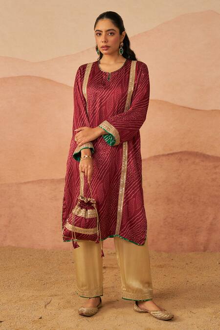 Rainas_Maroon Satin, Silk Sequins, Embroidery Keyhole Printed Phiran Set With Potli _Online_at_Aza_Fashions