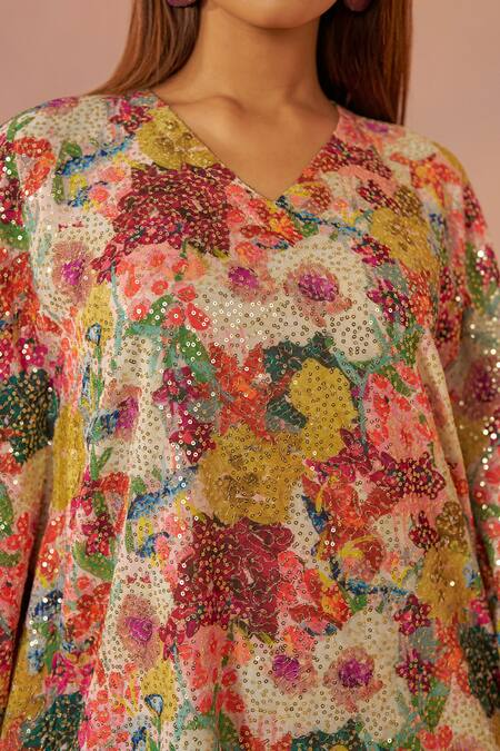 Rainas Off White Georgette Sequins V-neck Blossom Print Kaftan And Flared Pant Set at Aza Fashions Rainas_Off White Georgette Sequins V-neck Blossom Print Kaftan And Flared Pant Set _at_Aza_Fashions