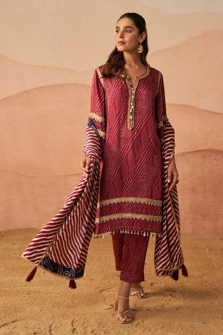 Rainas Leheriya Bandhani Print Kurta Pant Set 