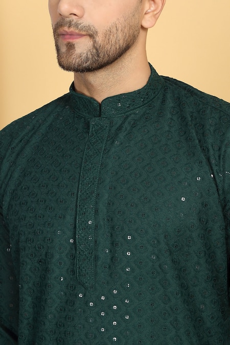Aham-Vayam Green Cotton Sequins, Embroidery Aham Thread Kurta Set at Aza Fashions Aham-Vayam_Green Cotton Sequins, Embroidery Aham Thread Kurta Set _at_Aza_Fashions