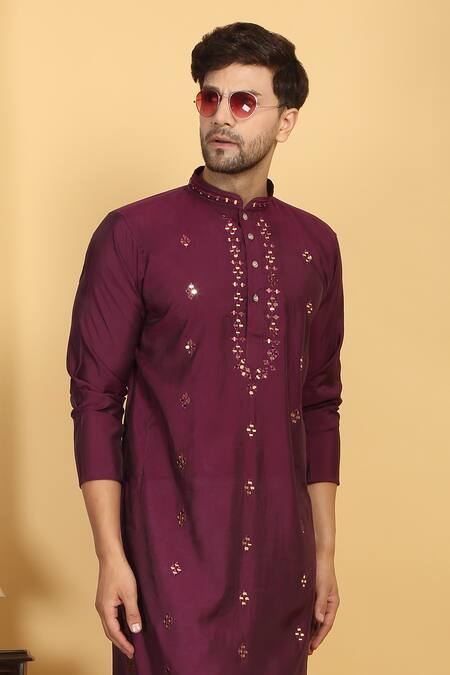 Buy Aham-Vayam Wine Cotton Mirrors, Embroidery Swarna Work Kurta Set Buy_Aham-Vayam_Wine Cotton Mirrors, Embroidery Swarna Work Kurta Set