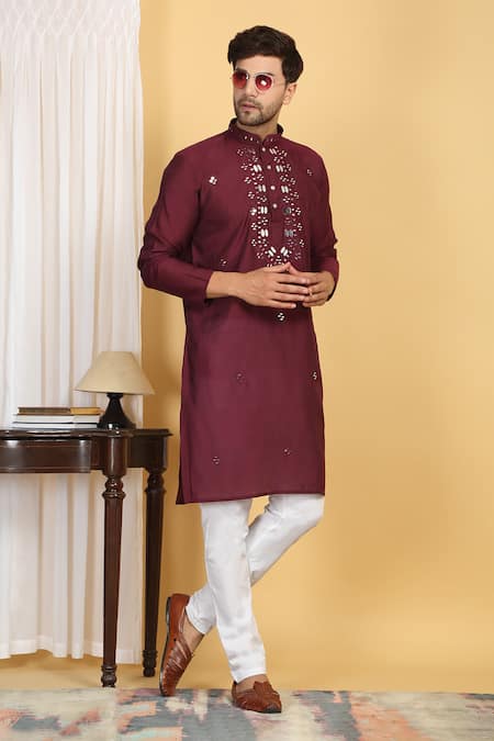 Aham-Vayam Rajat Cotton Mirror Work Kurta Set 