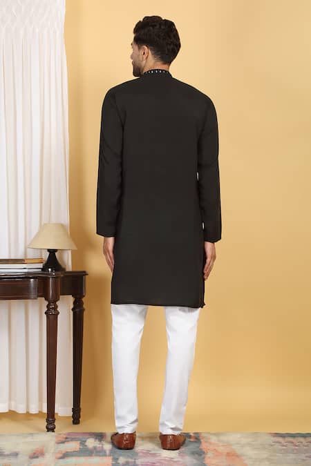 Shop_Aham-Vayam_Black Cotton, Silk Mirrors, Embroidery Rajat Threadwork Kurta Set _at_Aza_Fashions