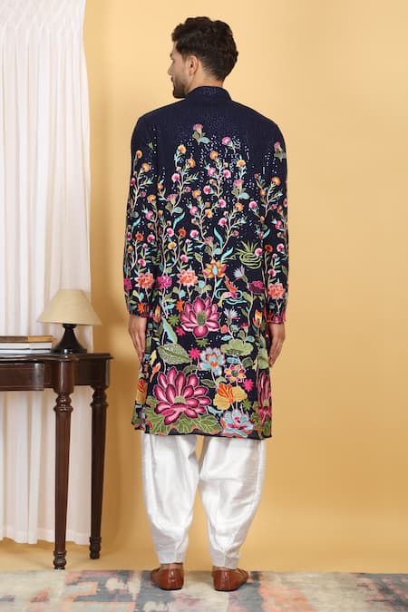 Aham-Vayam Pushp Vansh Embroidered Kurta Set 