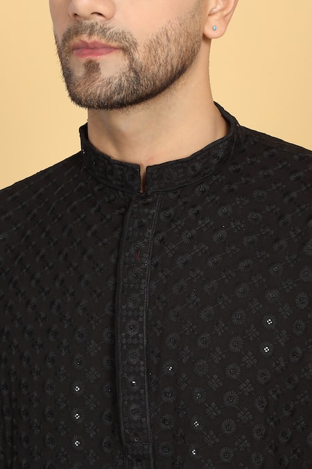 Aham-Vayam_Black Cotton Sequins, Embroidery Flora Jaal Thread Kurta With Pant _at_Aza_Fashions