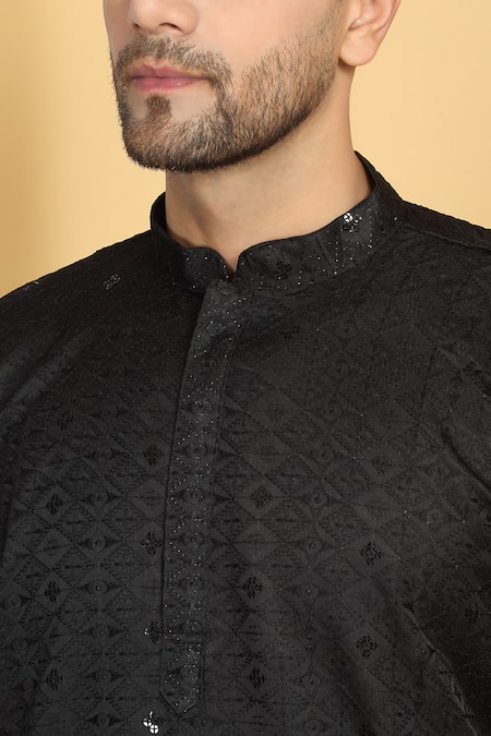 Aham-Vayam Black Cotton Sequins Heera Bloom Vine Thread Embroidered Kurta With Pant at Aza Fashions Aham-Vayam_Black Cotton Sequins Heera Bloom Vine Thread Embroidered Kurta With Pant _at_Aza_Fashions