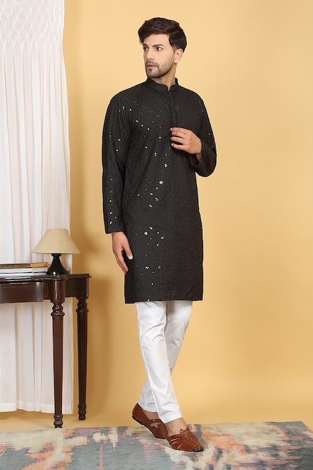Buy_Aham-Vayam_Black Cotton Embroidery, Navyam Floral Mahal Jaal Thread Kurta With Pant _Online_at_Aza_Fashions