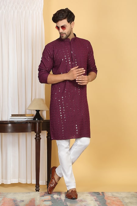 Aham-Vayam Harsh Quad Flora Jaal Thread Embroidered Kurta With Pant 