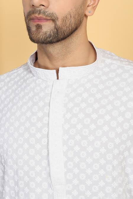 Aham-Vayam White Cotton Embroidery Ditsy Jaal Thread Kurta With Pant at Aza Fashions Aham-Vayam_White Cotton Embroidery Ditsy Jaal Thread Kurta With Pant_at_Aza_Fashions